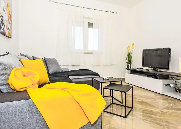 Meri By Interhome * Бенковац